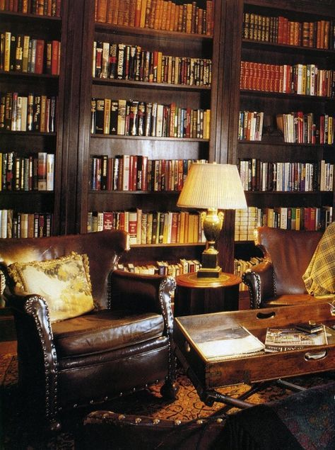 9 Old Money Home Offices That Whisper Wealth Without Trying 8 image 26