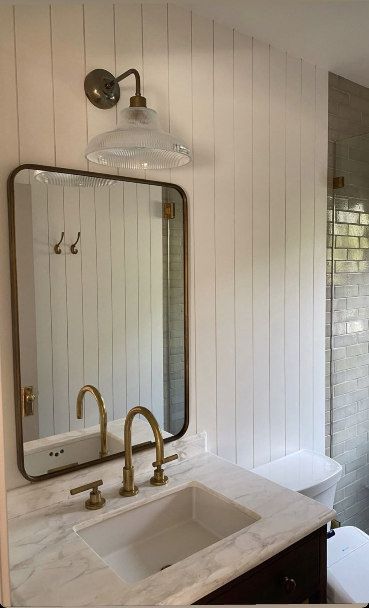 8 Clever Beadboard Tricks for Your Bathroom 8 image 82