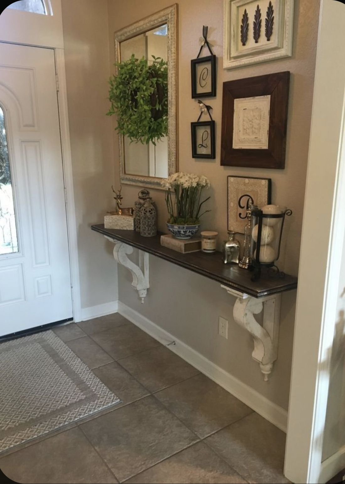 9 Entryway Designs from Minimalist to Bold for Small Spaces 3 image 14